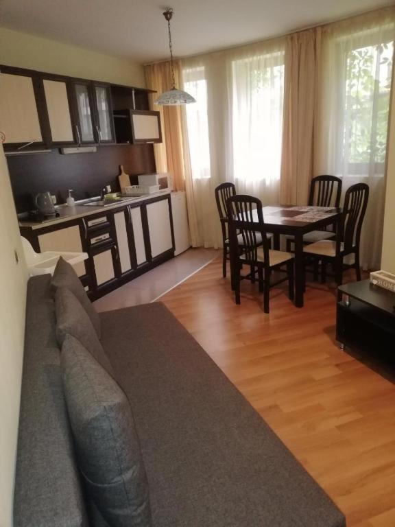 Renta Bg Apartments In Tsarevo Eksteriør billede